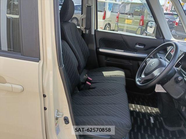 Suzuki SPACIA 2017-07 8368845-17
