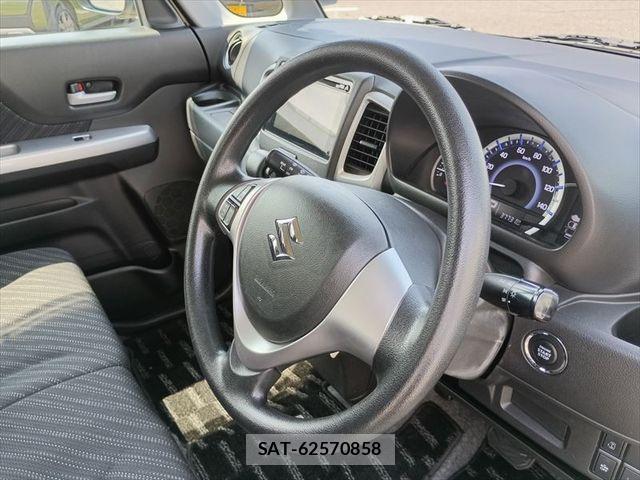 Suzuki SPACIA 2017-07 8368845-19