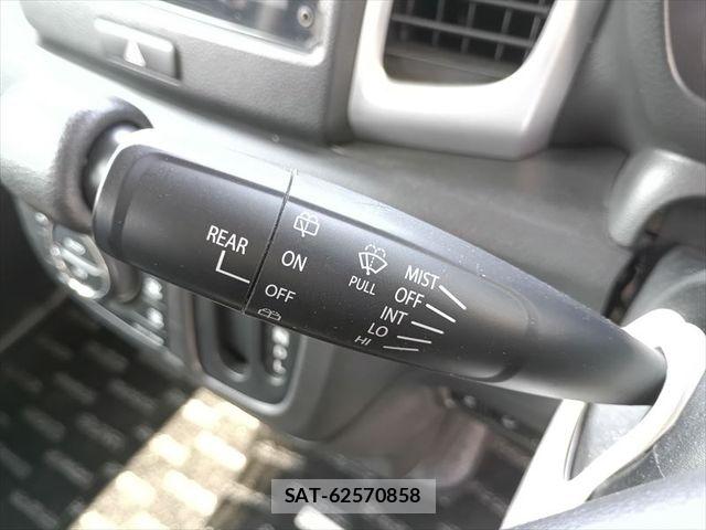 Suzuki SPACIA 2017-07 8368845-23