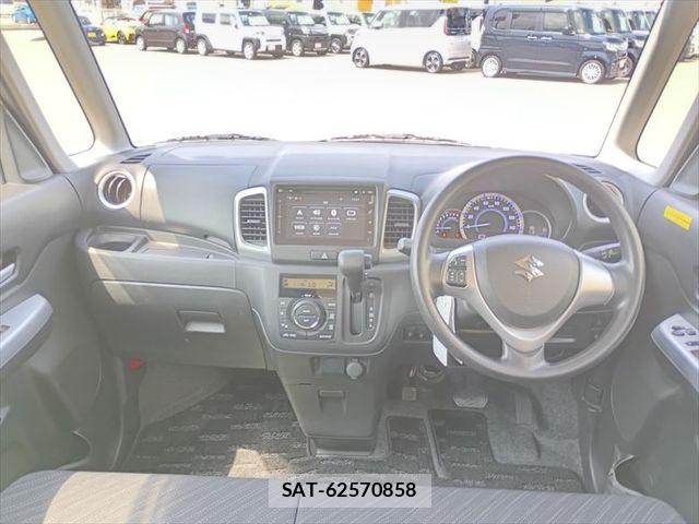 Suzuki SPACIA 2017-07 8368845-7