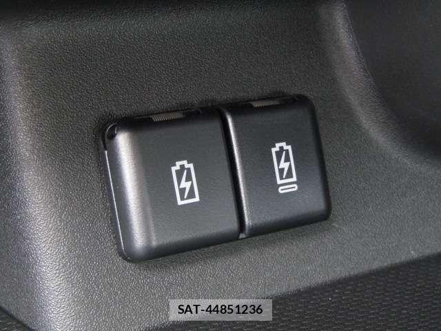 Suzuki SPACIA 2025-01 8368786-29