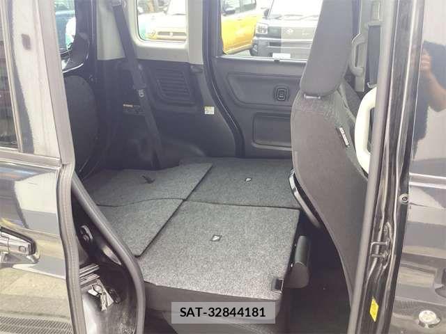 Suzuki SPACIA 2021-03 8368797-17