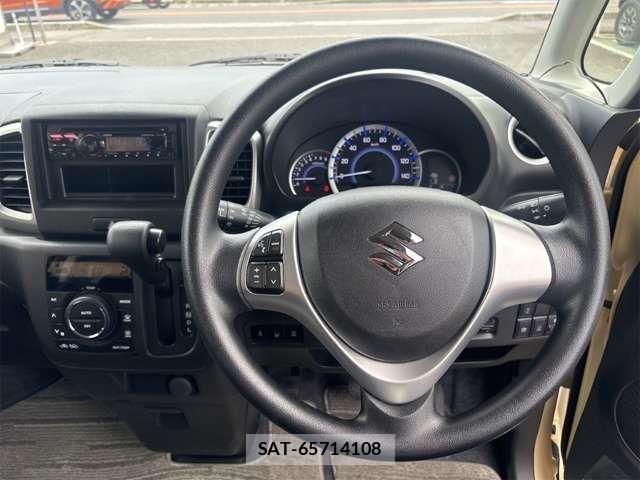 Suzuki SPACIA 2017-01 8368828-17