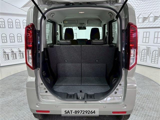 Suzuki SPACIA 2025-09 8368787-17