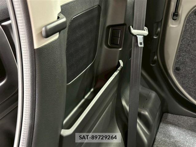 Suzuki SPACIA 2025-09 8368787-19