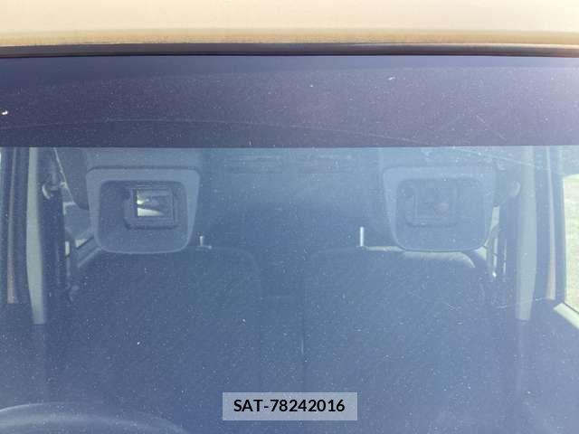 Suzuki SPACIA 2017-02 8368833-17