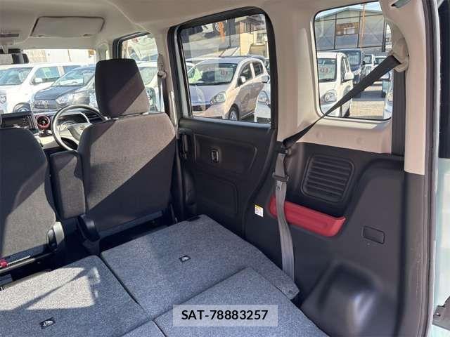 Suzuki SPACIA 2023-07 8368817-18