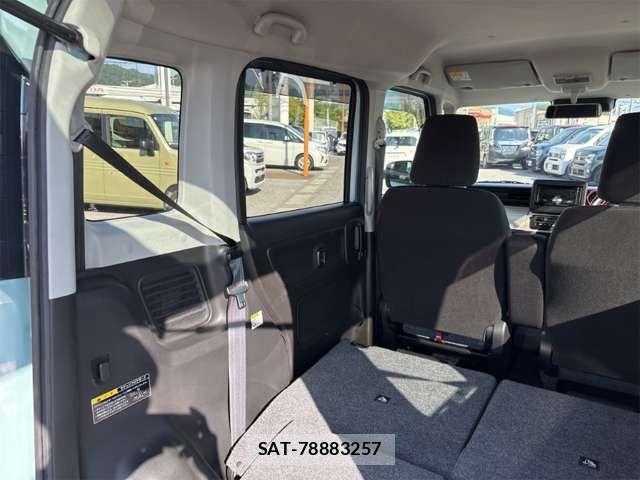 Suzuki SPACIA 2023-07 8368817-19