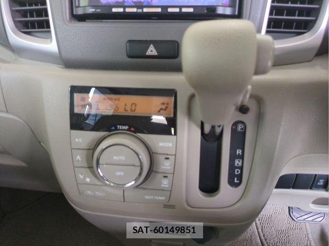 Suzuki SPACIA 2015-05 8368852-10