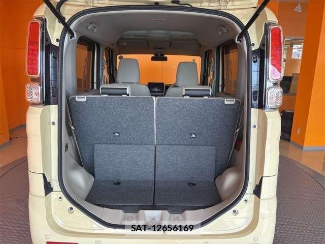 Suzuki SPACIA 2019-03 8368816-18