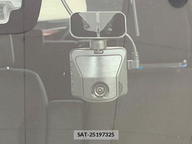 Suzuki SPACIA 2018-02 8368830-4