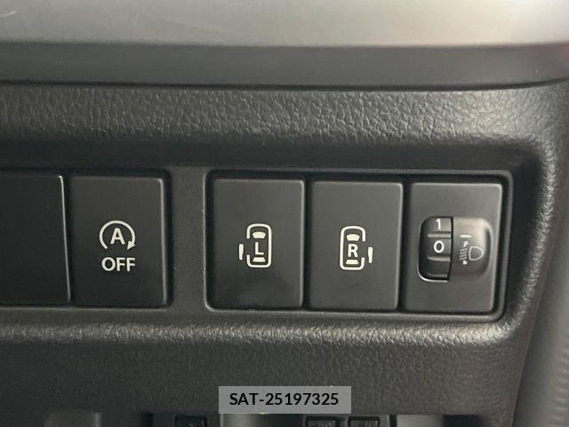 Suzuki SPACIA 2018-02 8368830-6
