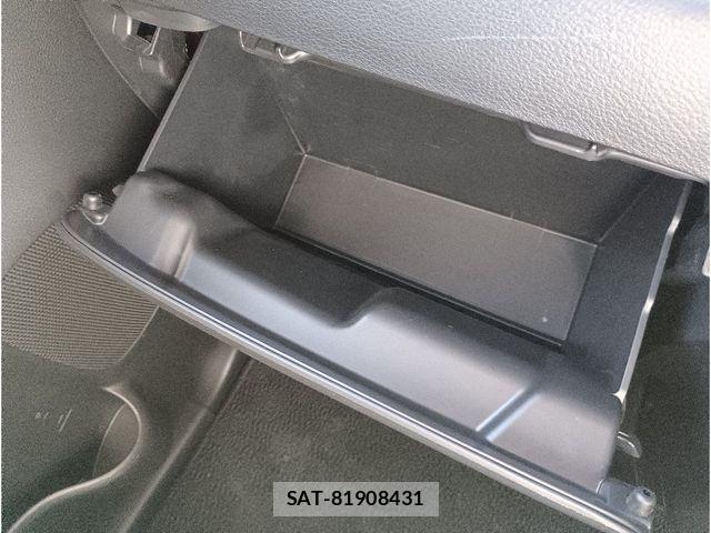 Suzuki SPACIA 2017-10 8368848-14