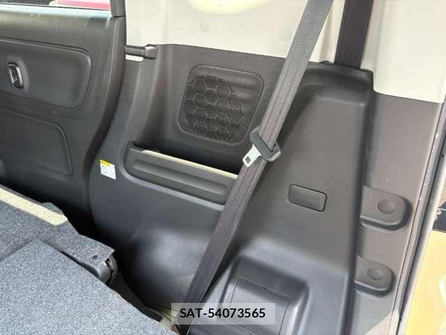 Suzuki SPACIA 2024-10 8368803-13