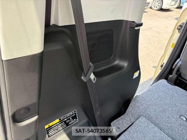Suzuki SPACIA 2024-10 8368803-14