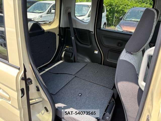 Suzuki SPACIA 2024-10 8368803-15