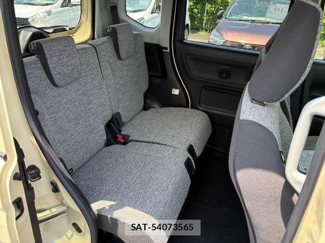 Suzuki SPACIA 2024-10 8368803-17