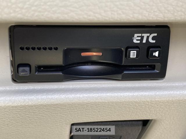 Suzuki SPACIA 2018-05 8368806-27