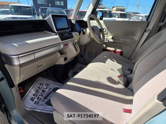 Suzuki SPACIA 2018-04 8372211-10