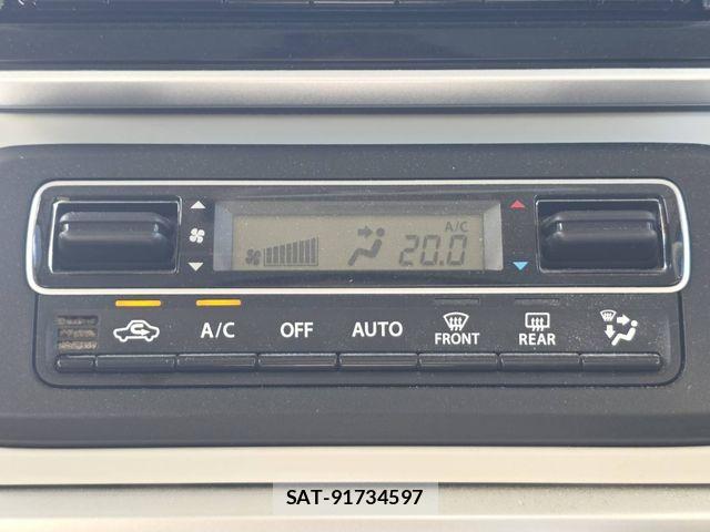 Suzuki SPACIA 2018-04 8372211-21