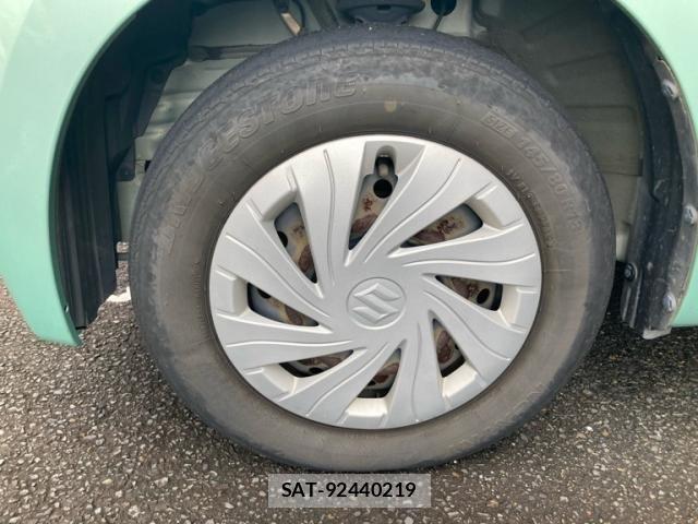 Suzuki SPACIA 2013-10 8415033-7