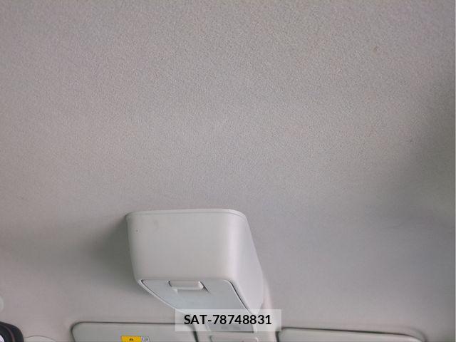 Suzuki SPACIA 2014-01 8415032-5