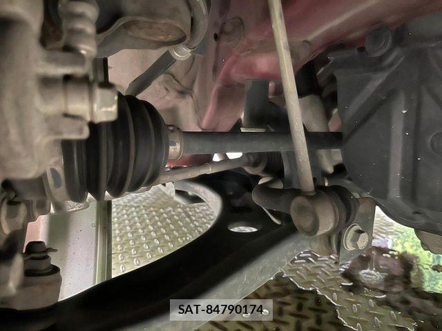 Suzuki SPACIA 2017-12 8458463-19