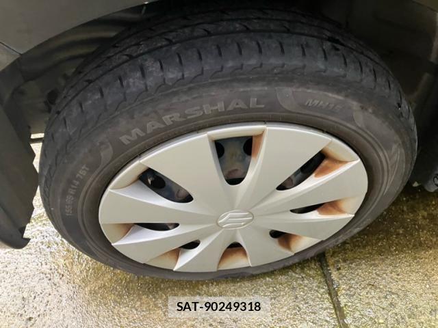 Suzuki SPACIA 2016-09 8458469-11