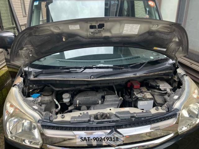 Suzuki SPACIA 2016-09 8458469-4