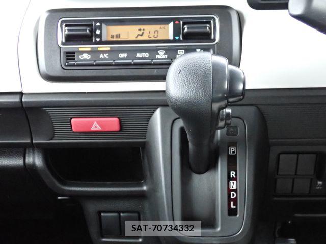 Suzuki SPACIA 2019-06 8486100-10