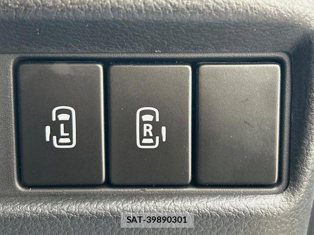 Suzuki SPACIA 2018-03 8527429-3