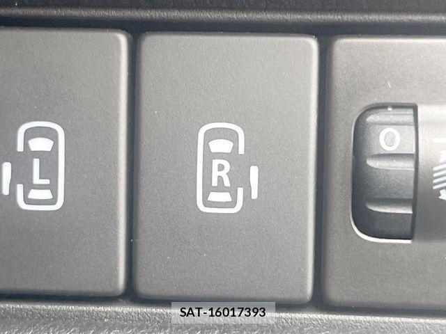 Suzuki SPACIA 2021-06 8527424-6