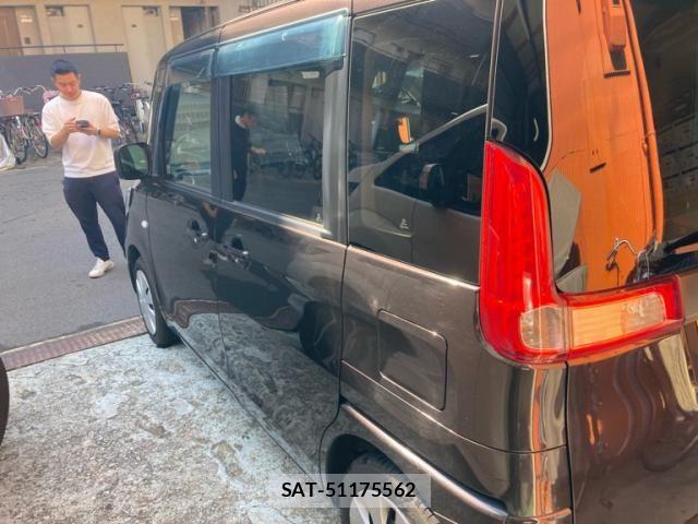 Suzuki SPACIA 2017-05 8527431-3