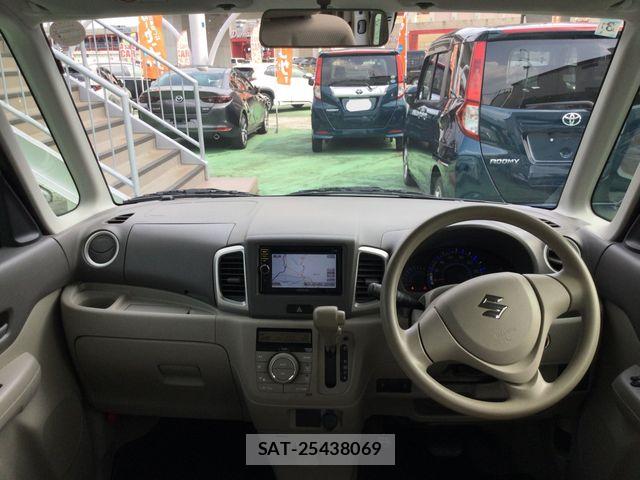 Suzuki SPACIA 2014-03 8527432-5