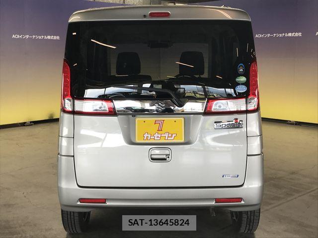 Suzuki SPACIA 2016-12 8527433-4