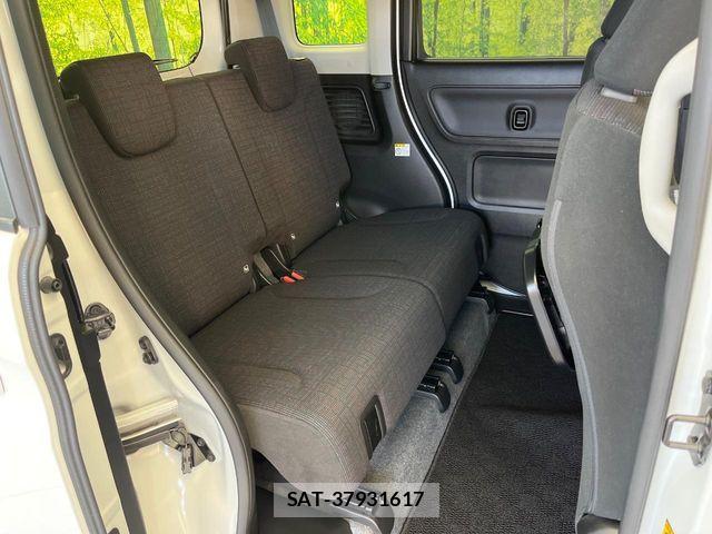 Suzuki SPACIA 2022-07 8563578-10