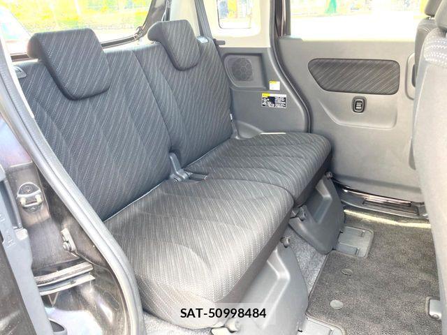 Suzuki SPACIA 2016-05 8563588-8