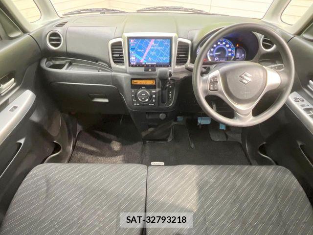 Suzuki SPACIA 2017-09 8628971-1