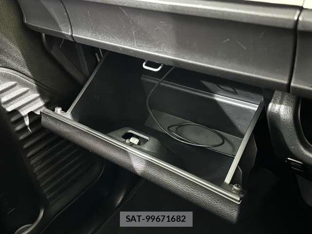 Suzuki SPACIA 2019-07 8628969-28