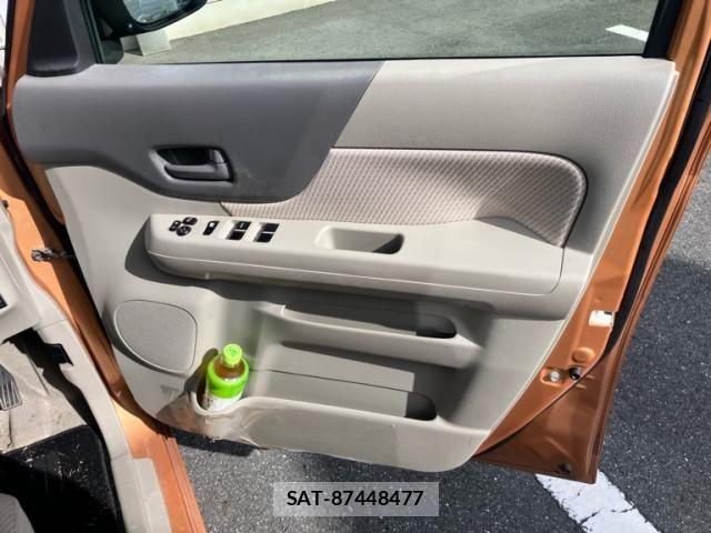 Suzuki SPACIA 2014-09 8628978-12