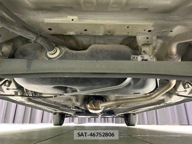 Suzuki SPACIA 2019-09 8628964-18