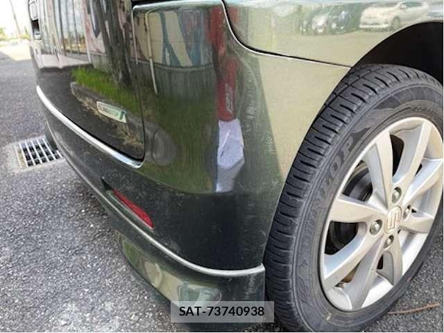 Suzuki SPACIA 2014-08 8666925-5