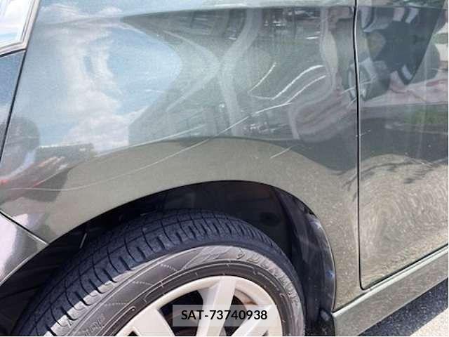 Suzuki SPACIA 2014-08 8666925-6