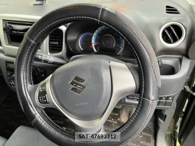Suzuki SPACIA 2014-11 8661668-13