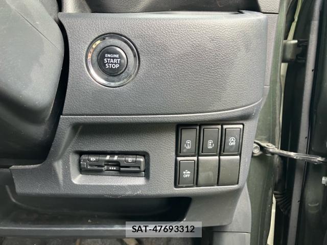 Suzuki SPACIA 2014-11 8661668-17