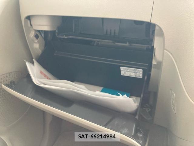 Suzuki SPACIA 2014-04 8661669-21
