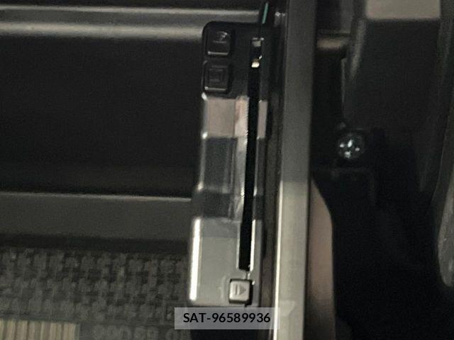 Suzuki SPACIA 2025-04 8666923-4