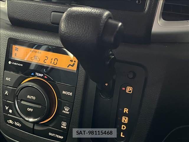 Suzuki SPACIA 2015-08 8661657-20