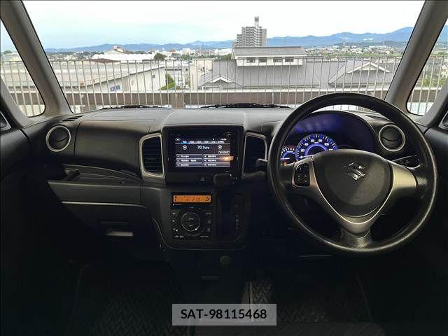 Suzuki SPACIA 2015-08 8661657-2