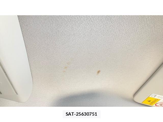 Suzuki SPACIA 2021-08 8661650-18